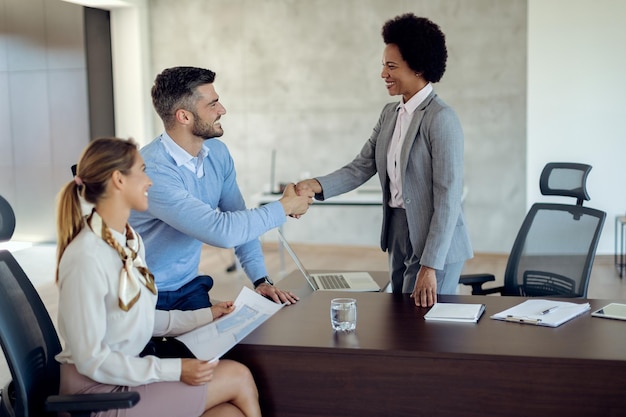 advisor and client meeting